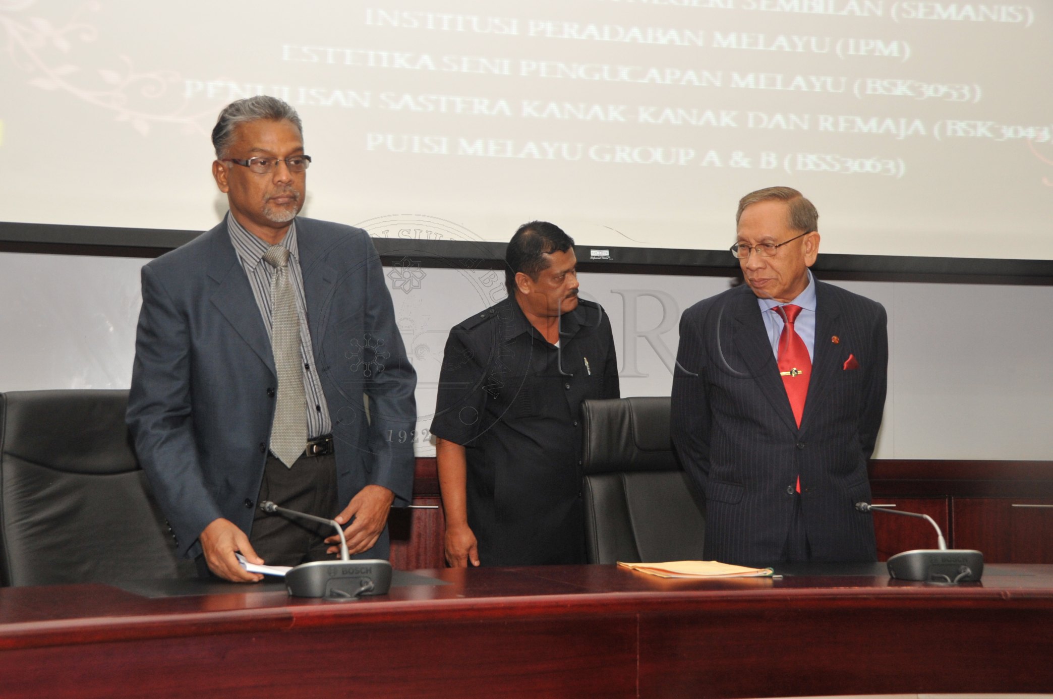 PRO 14 50 RECORD PRO 6811